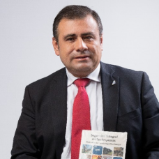 eduardo reyes